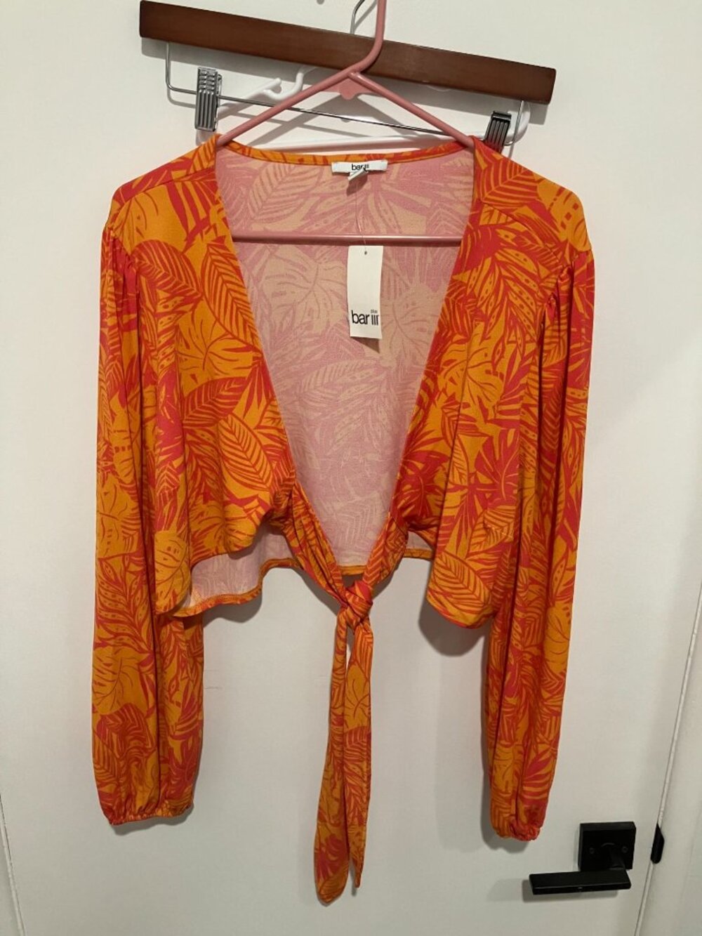 Bar III Women's Beach Tropical Leaf Long-Sleeve Crop Top, Orange, Size 3X